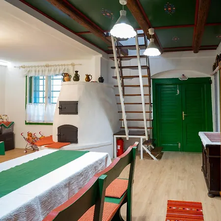 Διαμέρισμα Joobarat Vendeghaz