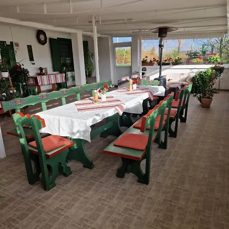 Joobarat Vendeghaz Siklós